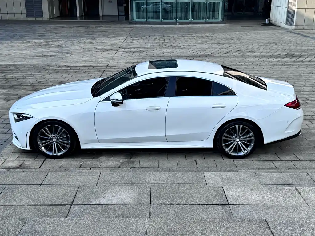 Mercedes-Benz CLS 2021 — фото 2