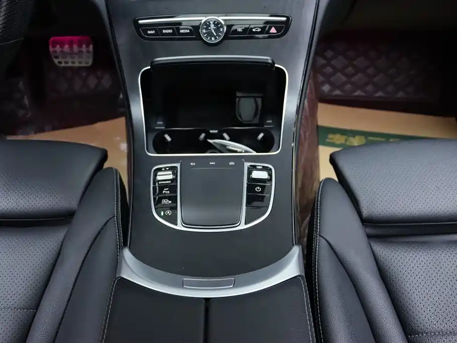 Mercedes-Benz C-Class 2020 — фото 25