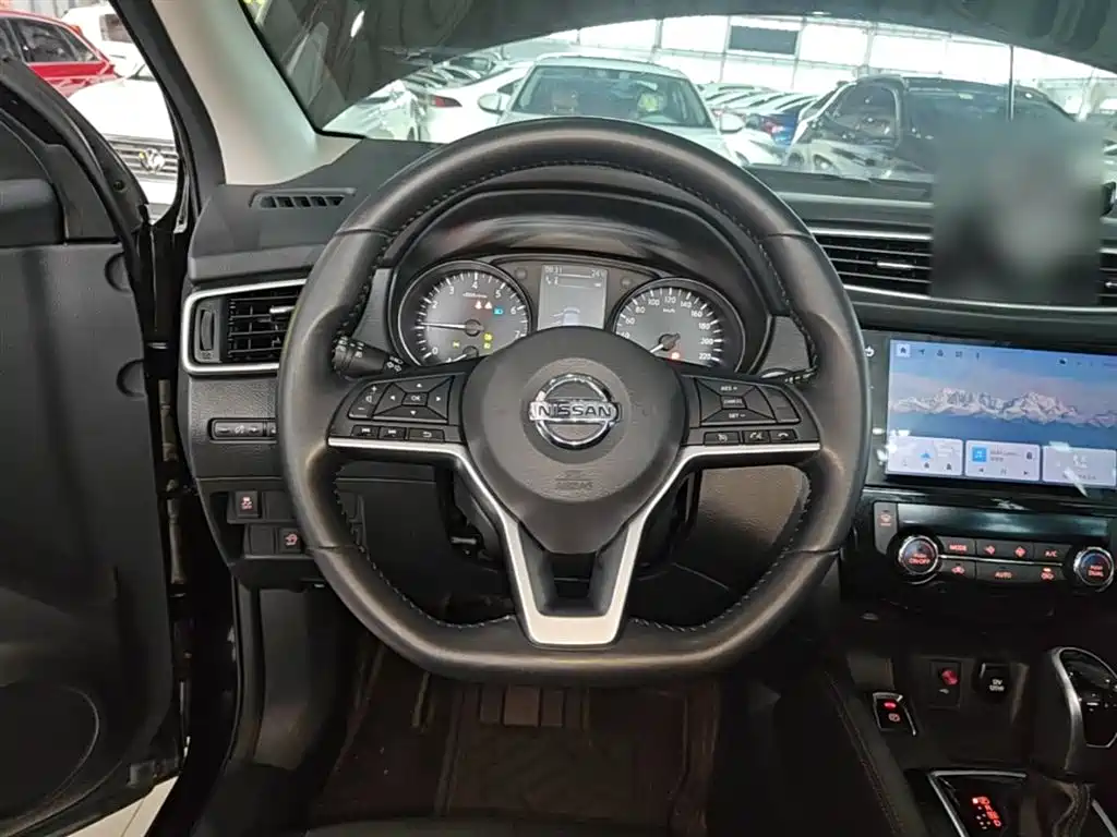 Nissan Qashqai 2023 — фото 11