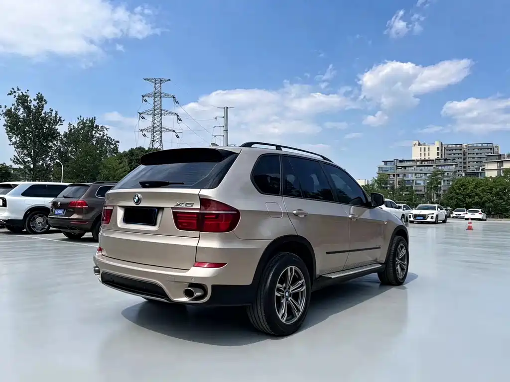 BMW X5 2013 — фото 4