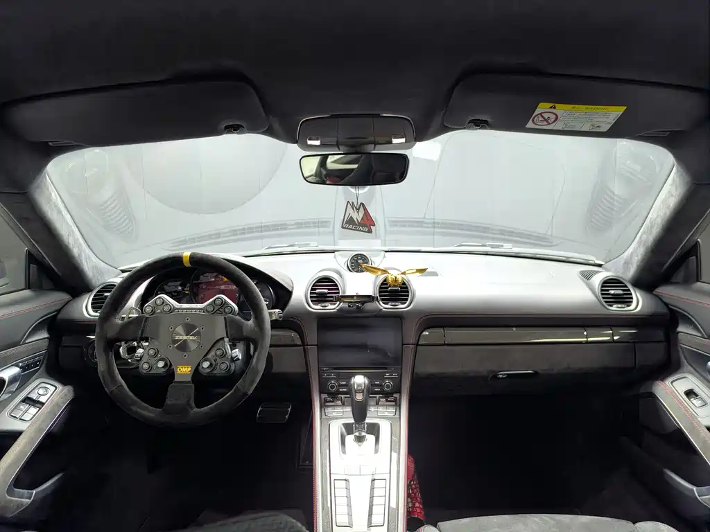 Porsche 718 2018