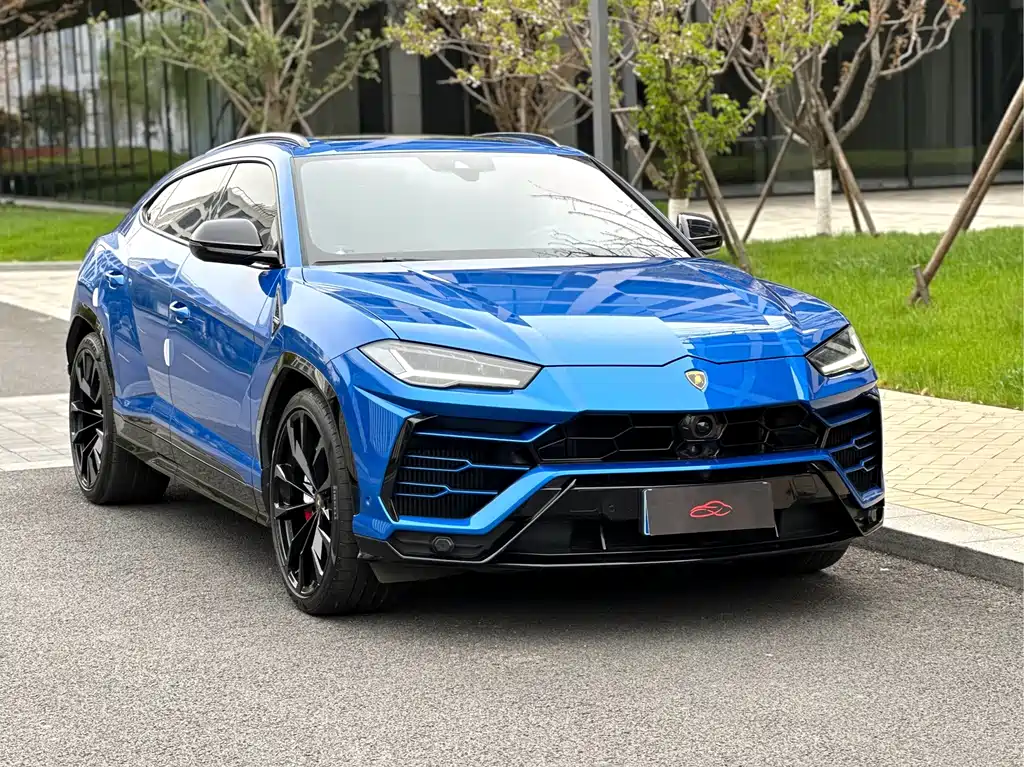 Lamborghini Urus 2021 — фото 3