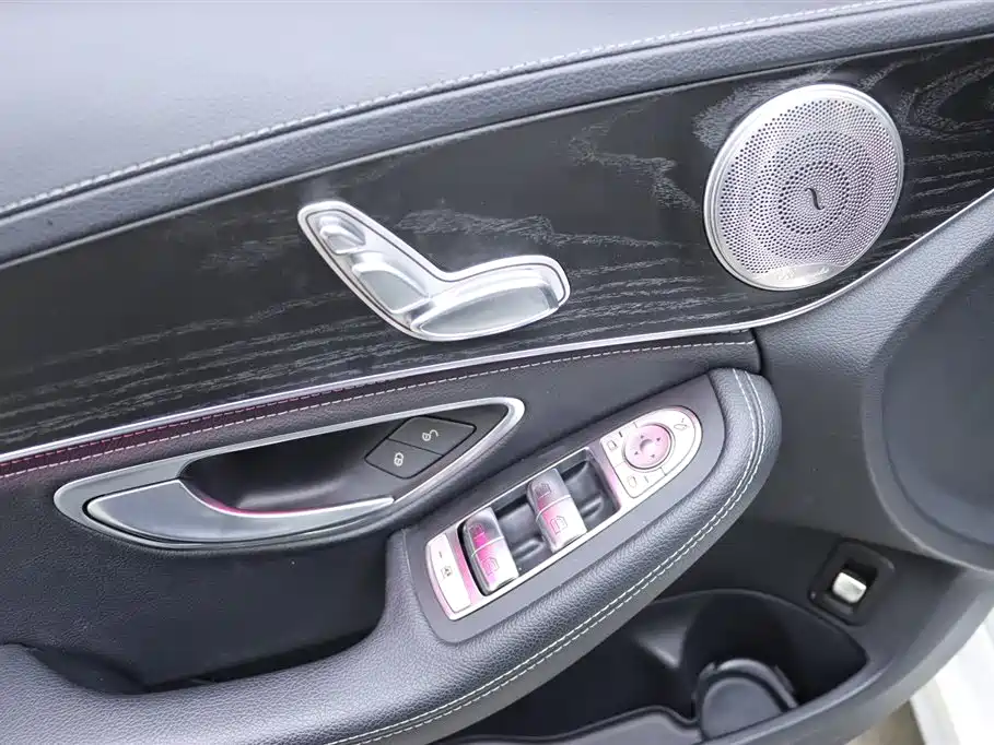Mercedes-Benz C-Class 2020 — фото 13