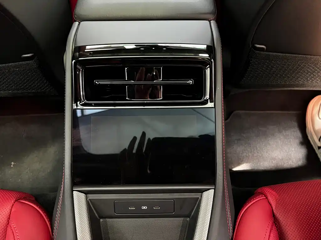 Porsche Panamera 2025 — фото 17