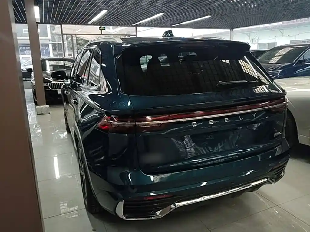 Geely Xingyue L 2022 — фото 5