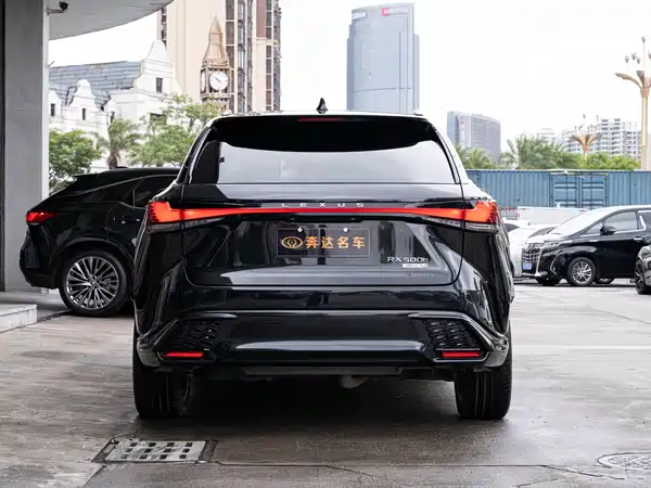 Lexus RX 2023