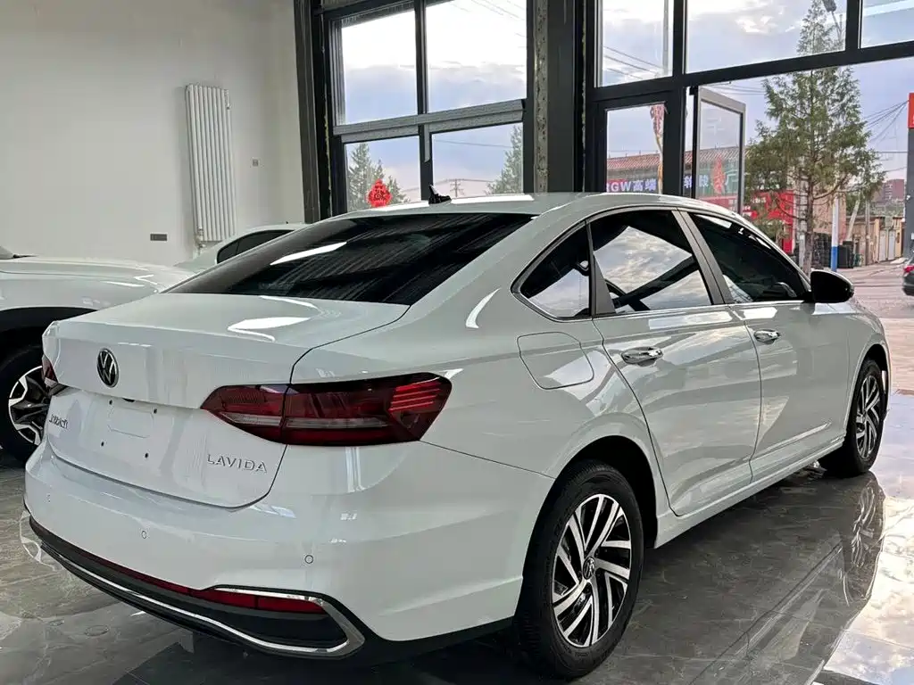 Volkswagen Lavida 2022