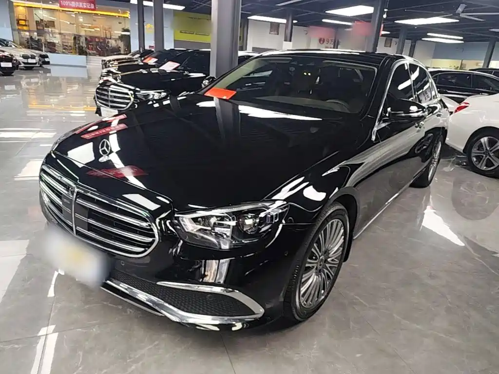 Mercedes-Benz E-Class 2021