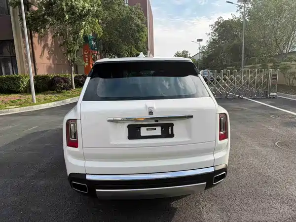 Rolls-Royce Cullinan 2019