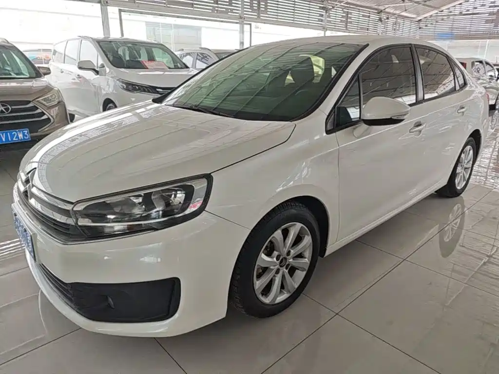Citroen C4 2018 — фото 1