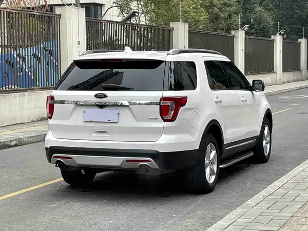 Ford Explorer 2016