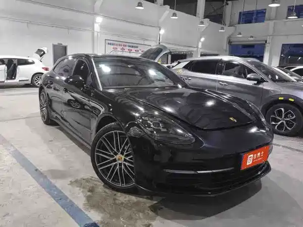 Porsche Panamera 2018