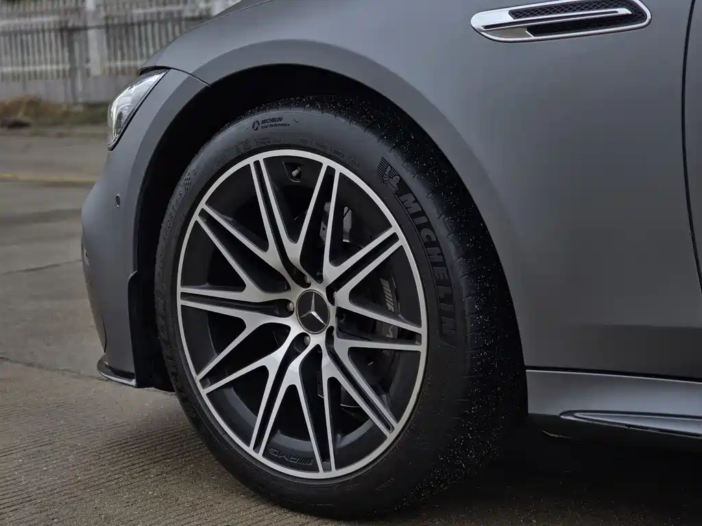 Mercedes-Benz AMG GT 2022 — фото 4