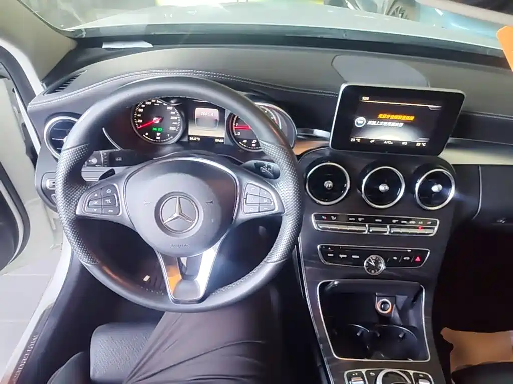 Mercedes-Benz C-Class 2016 — фото 11