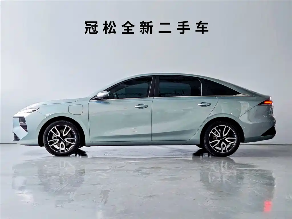 Roewe D6 2025 — фото 4