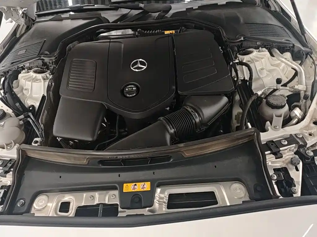 Mercedes-Benz C-Class 2023 — фото 20