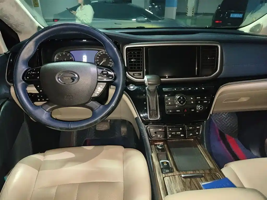 GAC Motor Trumpchi M8 2018 — фото 13