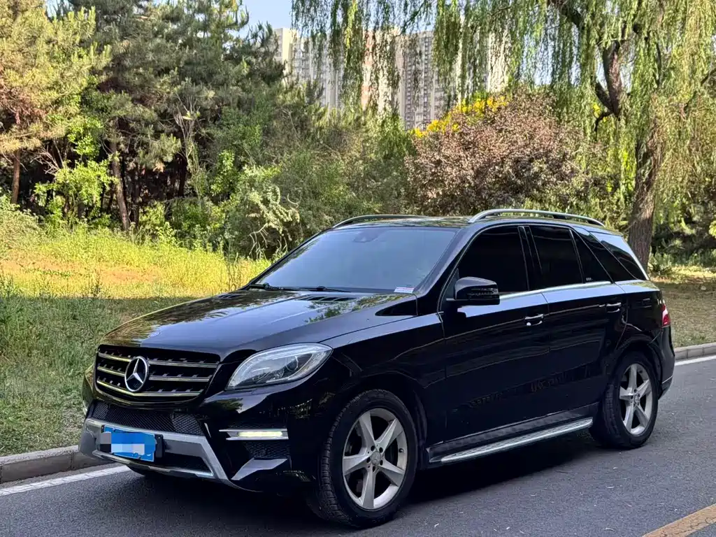 Mercedes-Benz M-Class 2013