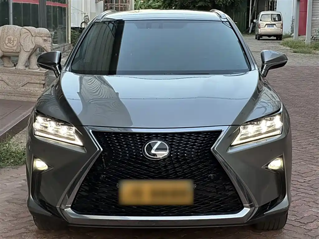 Lexus RX 2018 — фото 8