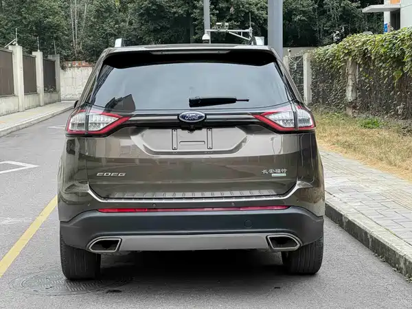 Ford Edge 2016