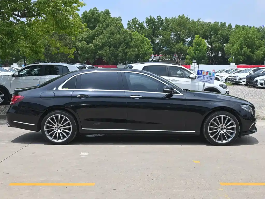 Mercedes-Benz E-Class 2017