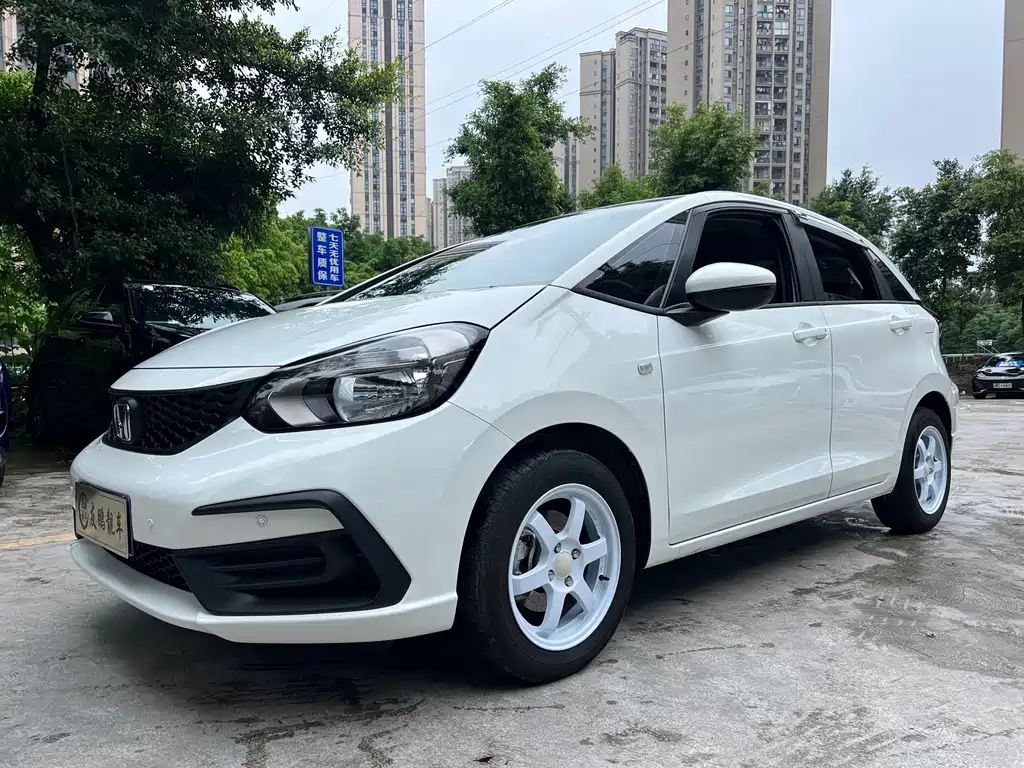 Honda Fit 2023 — фото 1