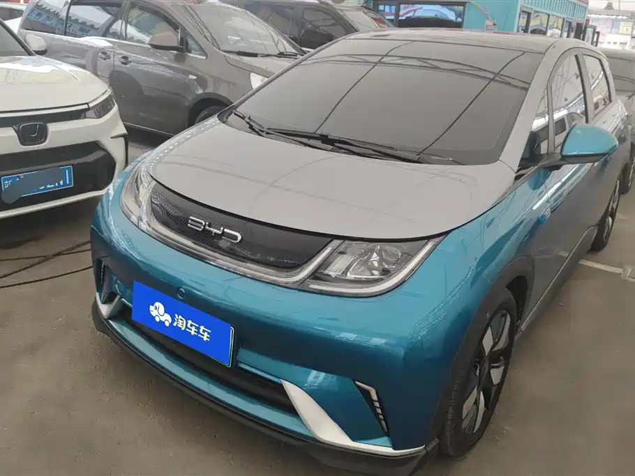 BYD Dolphin 2023 — фото 1