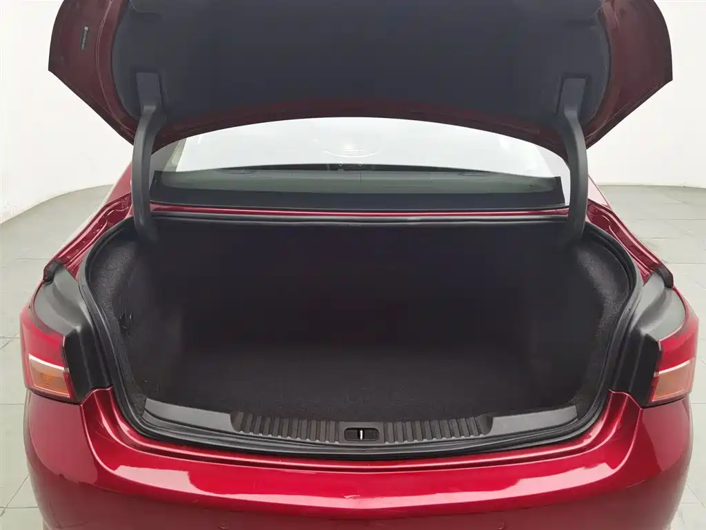 Buick Verano 2017 — фото 16