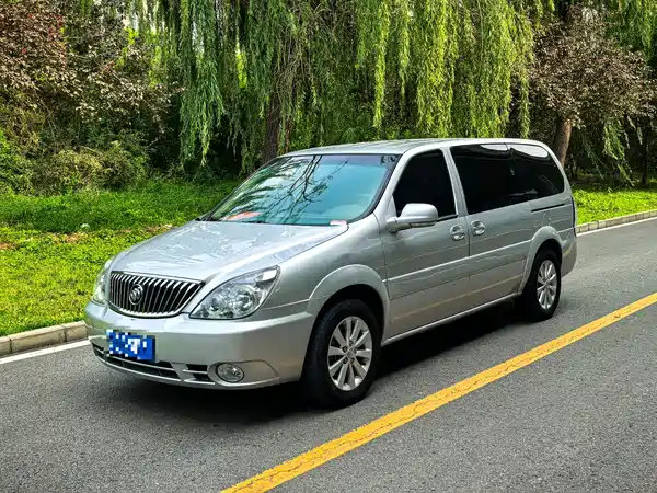 Buick GL8 2017