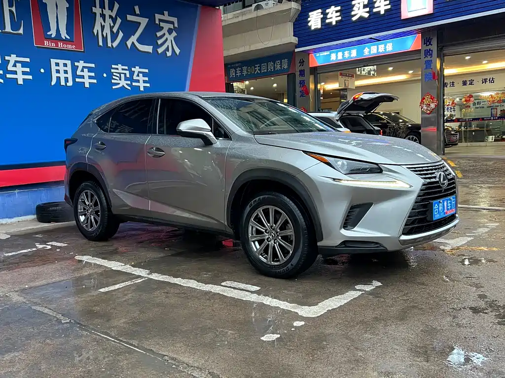 Lexus NX 2018 — фото 2