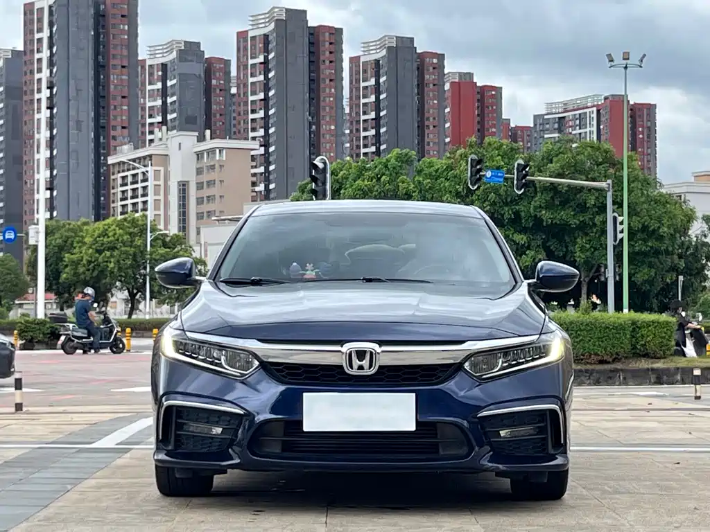 Honda Inspire 2020 — фото 2