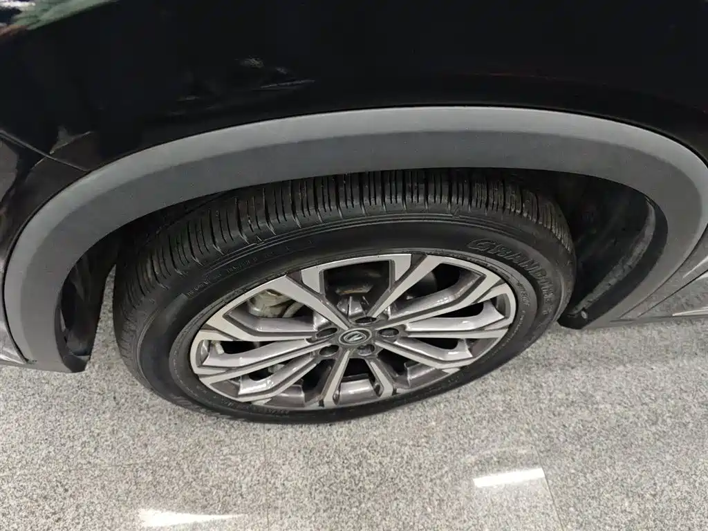 Changan CS75 PLUS 2021 — фото 25
