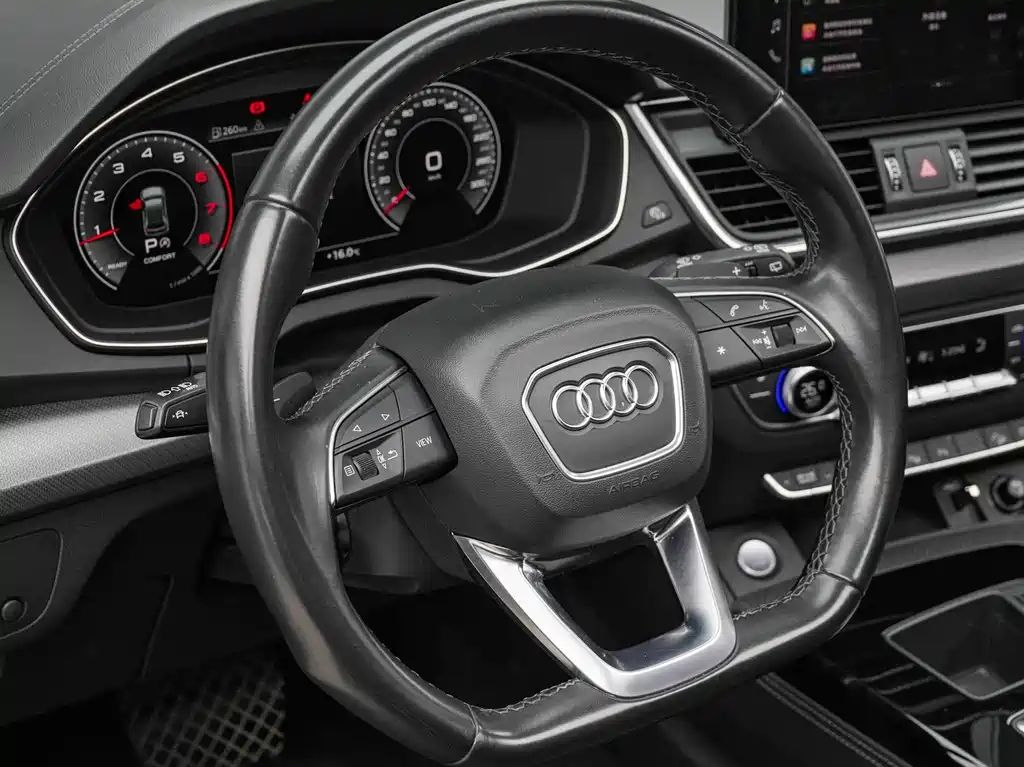 Audi Q5L 2022 — фото 13