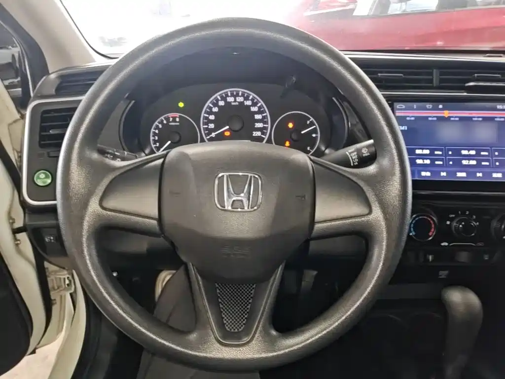 Honda City 2018 — фото 11