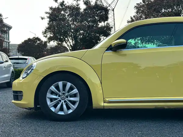 Volkswagen Beetle 2013