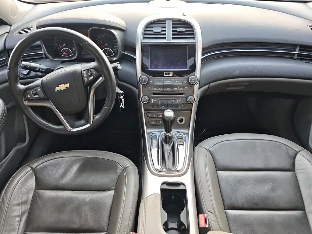 Chevrolet Malibu 2014 — фото 14