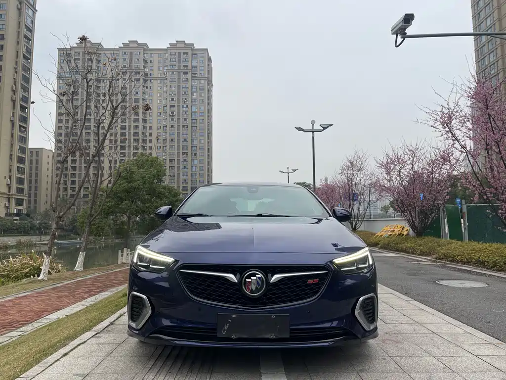 Buick Regal 2019 — фото 2