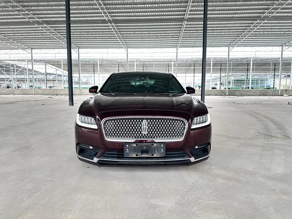 Lincoln Continental 2019 — фото 3