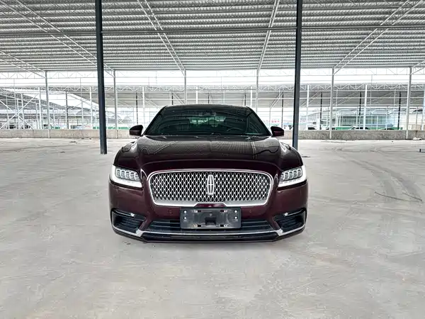 Lincoln Continental 2019