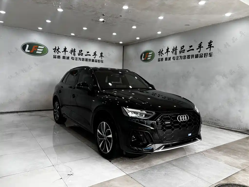 Audi Q5L 2023 — фото 3