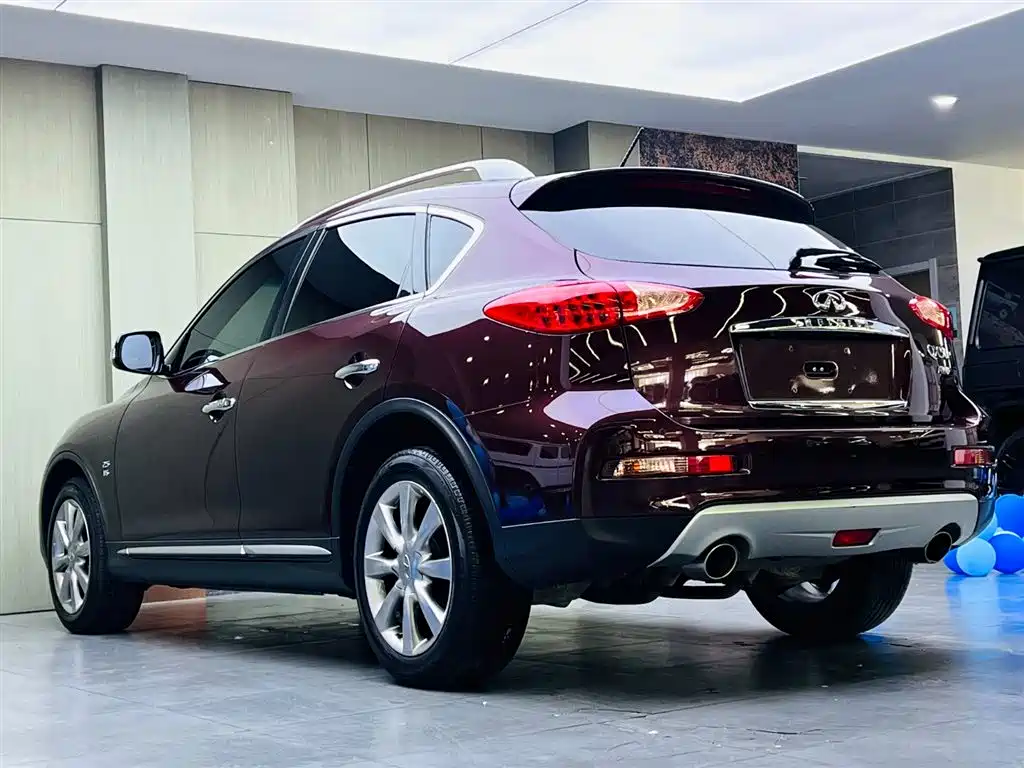 Infiniti QX50 2017 — фото 6