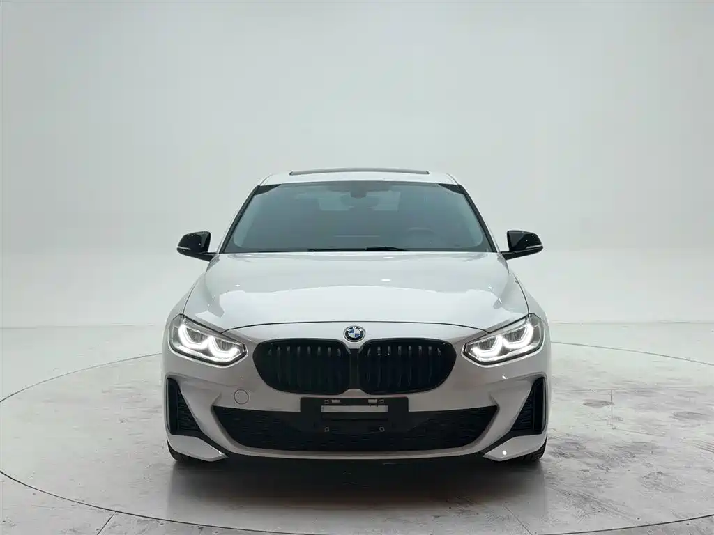 BMW 1 Series 2022