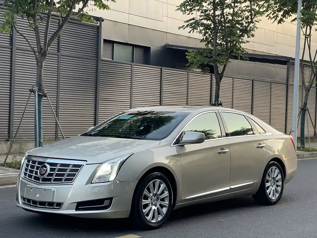 Cadillac XTS 2014