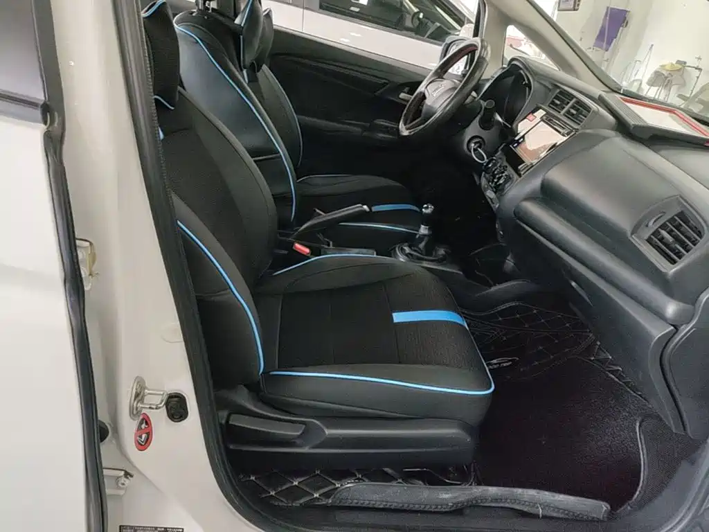 Honda Fit 2014 — фото 25