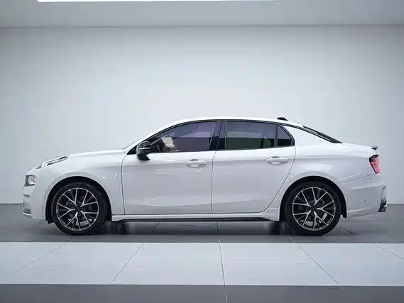 Lynk & Co 03 2019