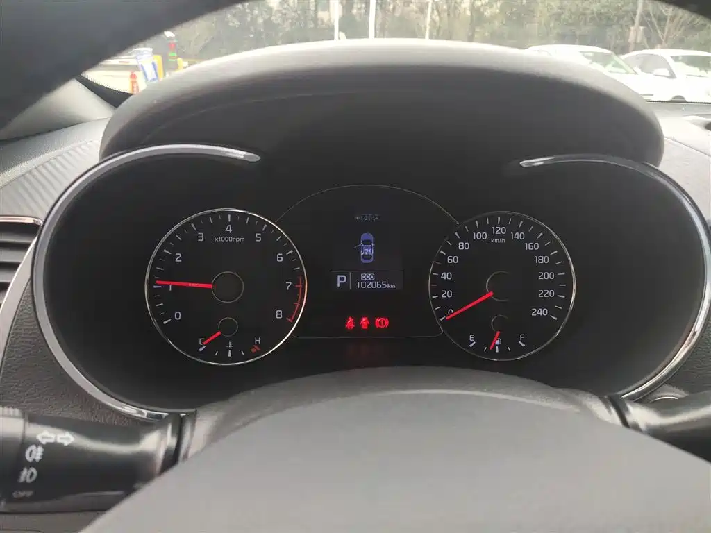 Kia K3 2015 — фото 12