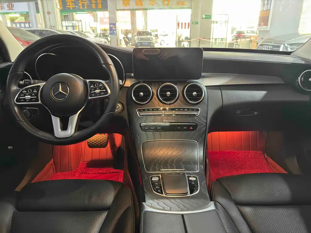 Mercedes-Benz C-Class 2019 — фото 9