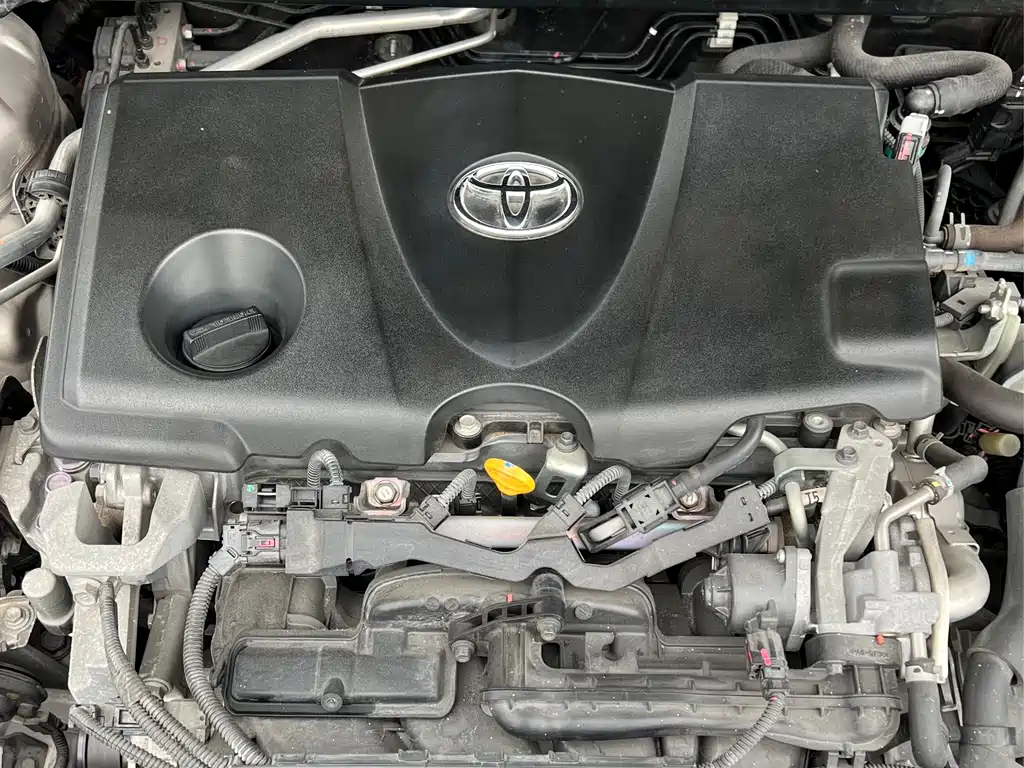 Toyota Camry 2020 — фото 10