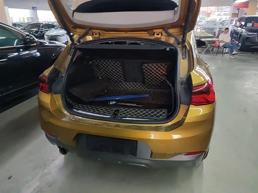 BMW X2 2019 — фото 19