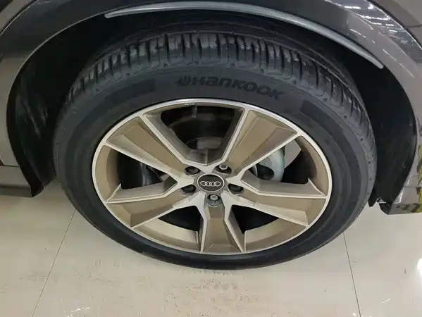 Audi Q2L 2022